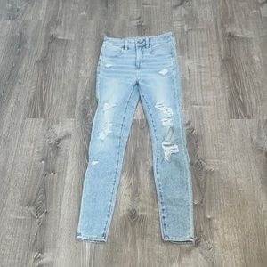 American eagle distressed denim. Size 2 regular